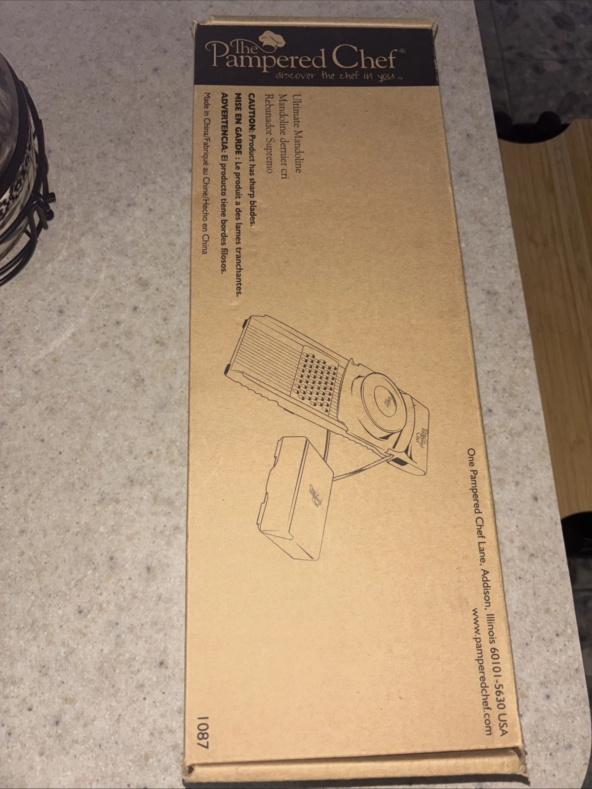 The Pampered Chef Ultimate Slice & Grate Mandoline Food Slicer w/ 4 Blades
Opens in a new window or