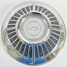 One 1963 Chevrolet 409 Impala Bel Air 10 58 Dog Dish Hubcap Wheel Cover Used