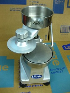 Globe PP5 Manual Heavy-Duty Countertop Hamburger Patty Press, 5" Dia