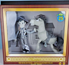 Disney Toy Story 4 Woody  Bullseye Figures 13-Inch Plush Box Set Retro