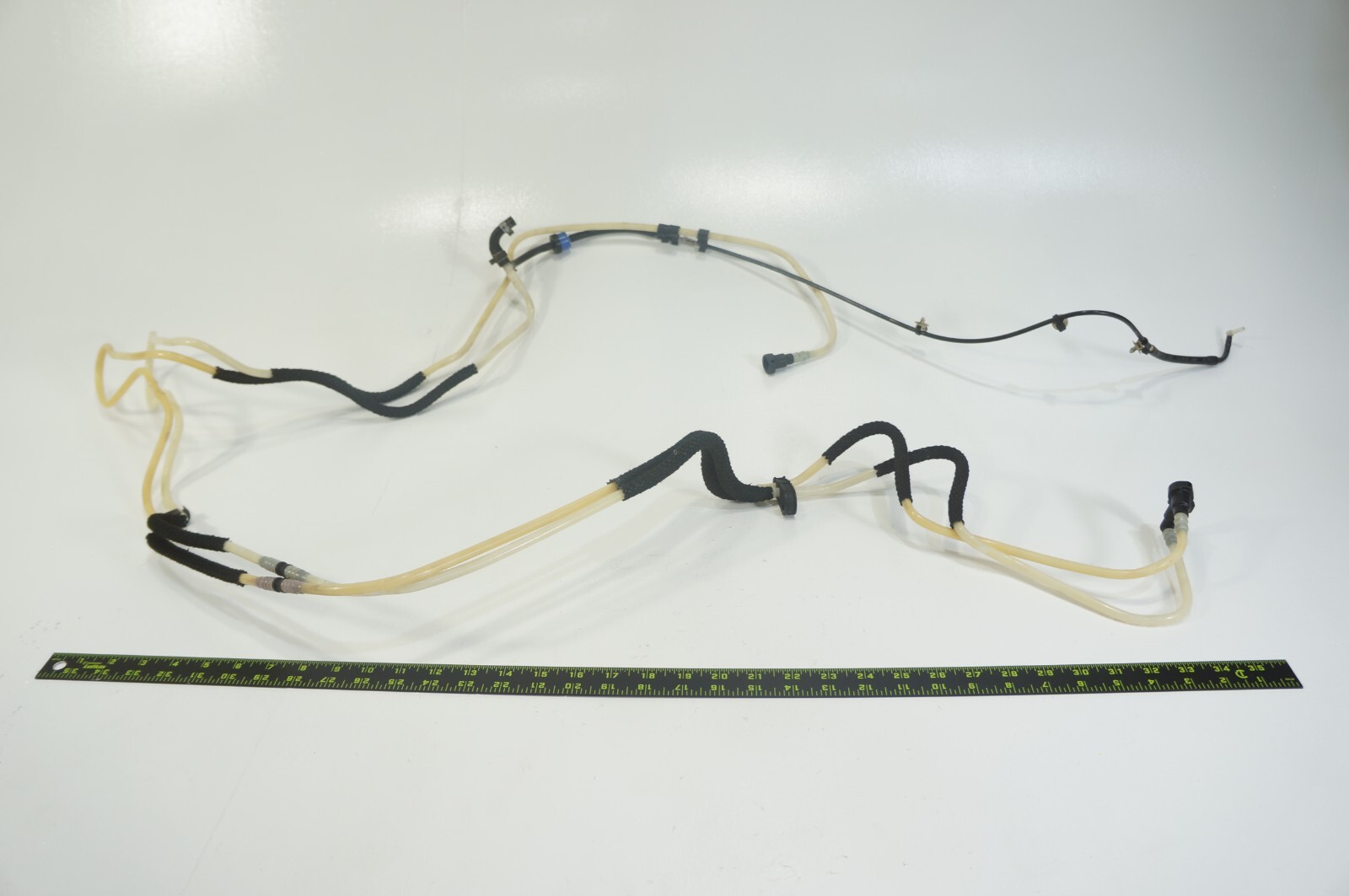 Oem 06-2012 Bentley Flying Spur Fuel Vacuum Breather Hose Line Pipe Tube Set