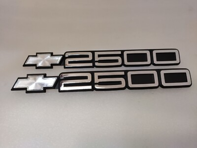 88-00 Chevrolet 2500 Side Door Molding Nameplate Badge Emblems ((PAIR)) *QTY 2*