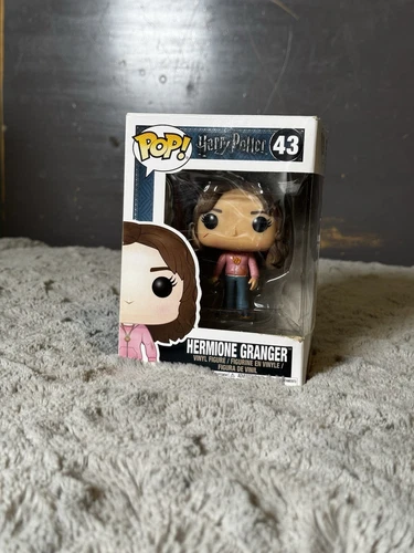 Funko Pop! Vinyl: Harry Potter - Hermione Granger (w/ Time Turner) #43
