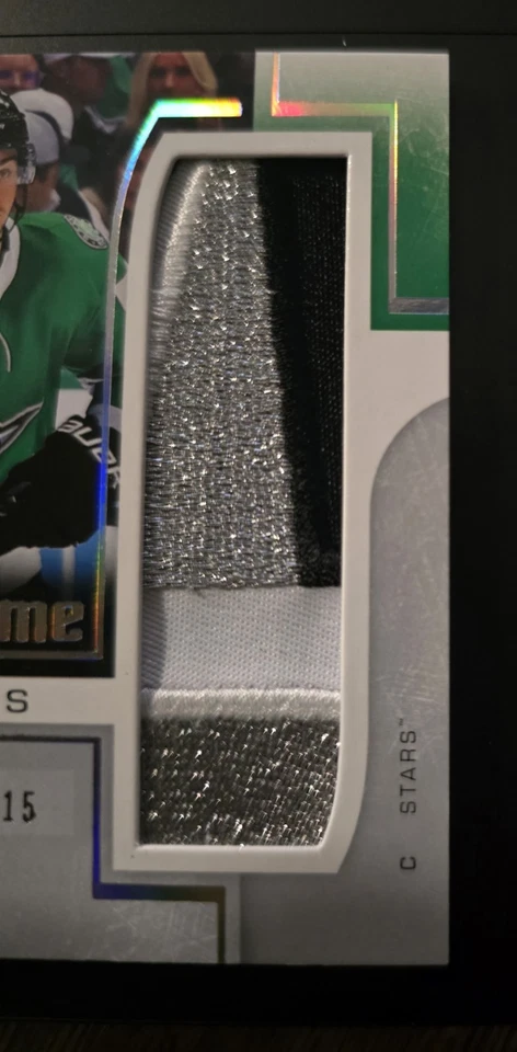 2024/25 SP Game Used Wyatt Johnston Tri Color Player-Worn Patch 7/15! - Image 3 of 4