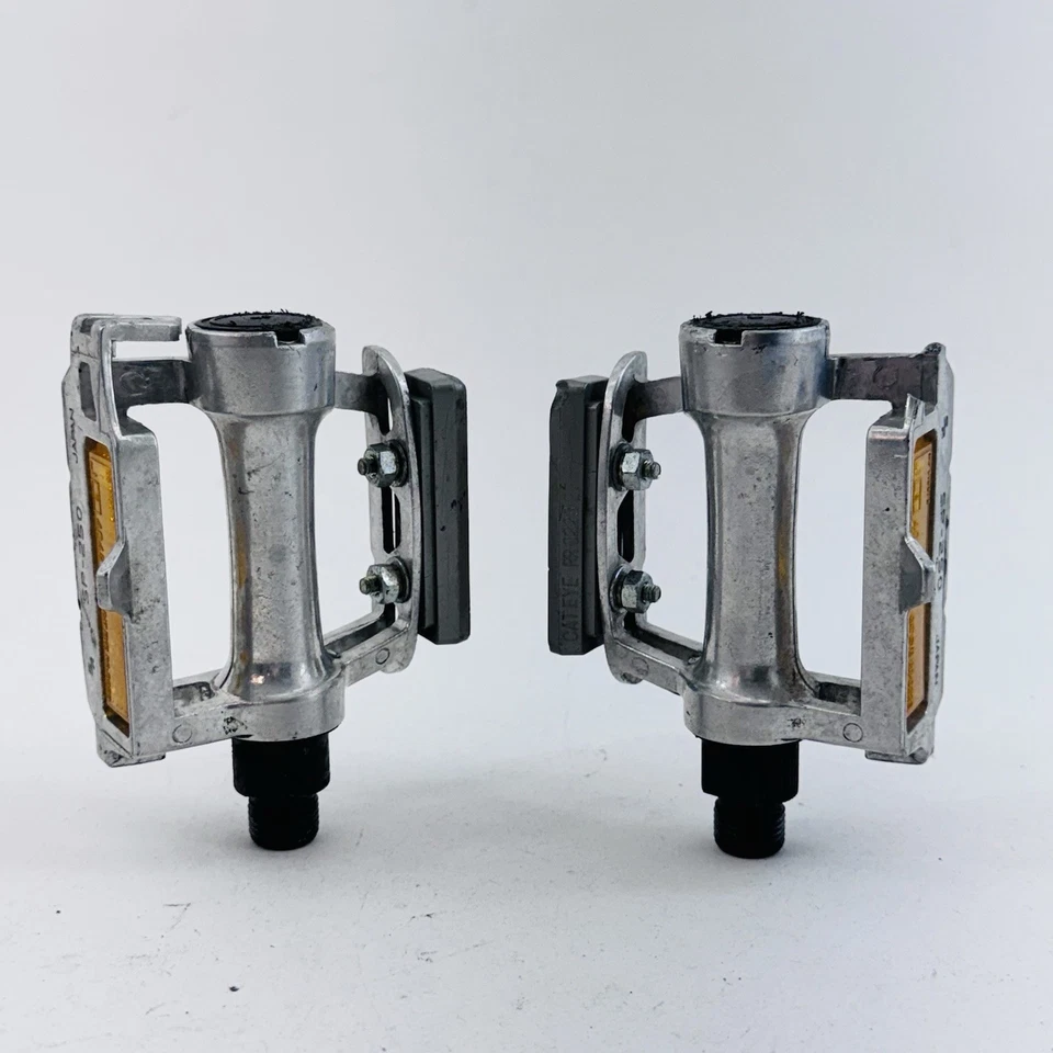 Pedales vintage SR Sakae SP-250 Eroica plateados planos Fixie Race 9/16 pulgadas A56 Foto 4 de 4