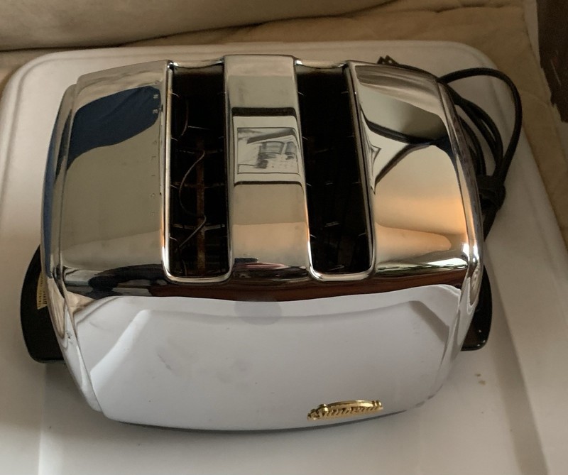 Vintage SUNBEAM Auto Drop Radiant Control Toaster, T-35-1 Tested & Working