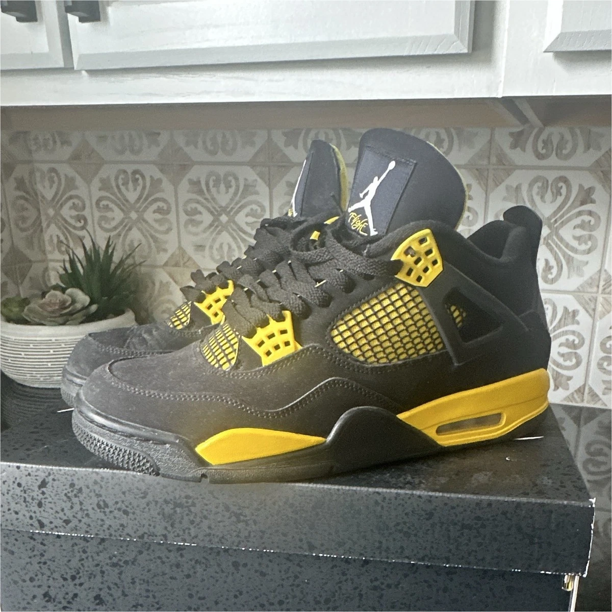 Las mejores ofertas en Jordan 4 Retro Mid Thunder | eBay