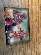 Fleer 1993-94 Living Legends Insert Michael Jordan Chicago Bulls Card #4