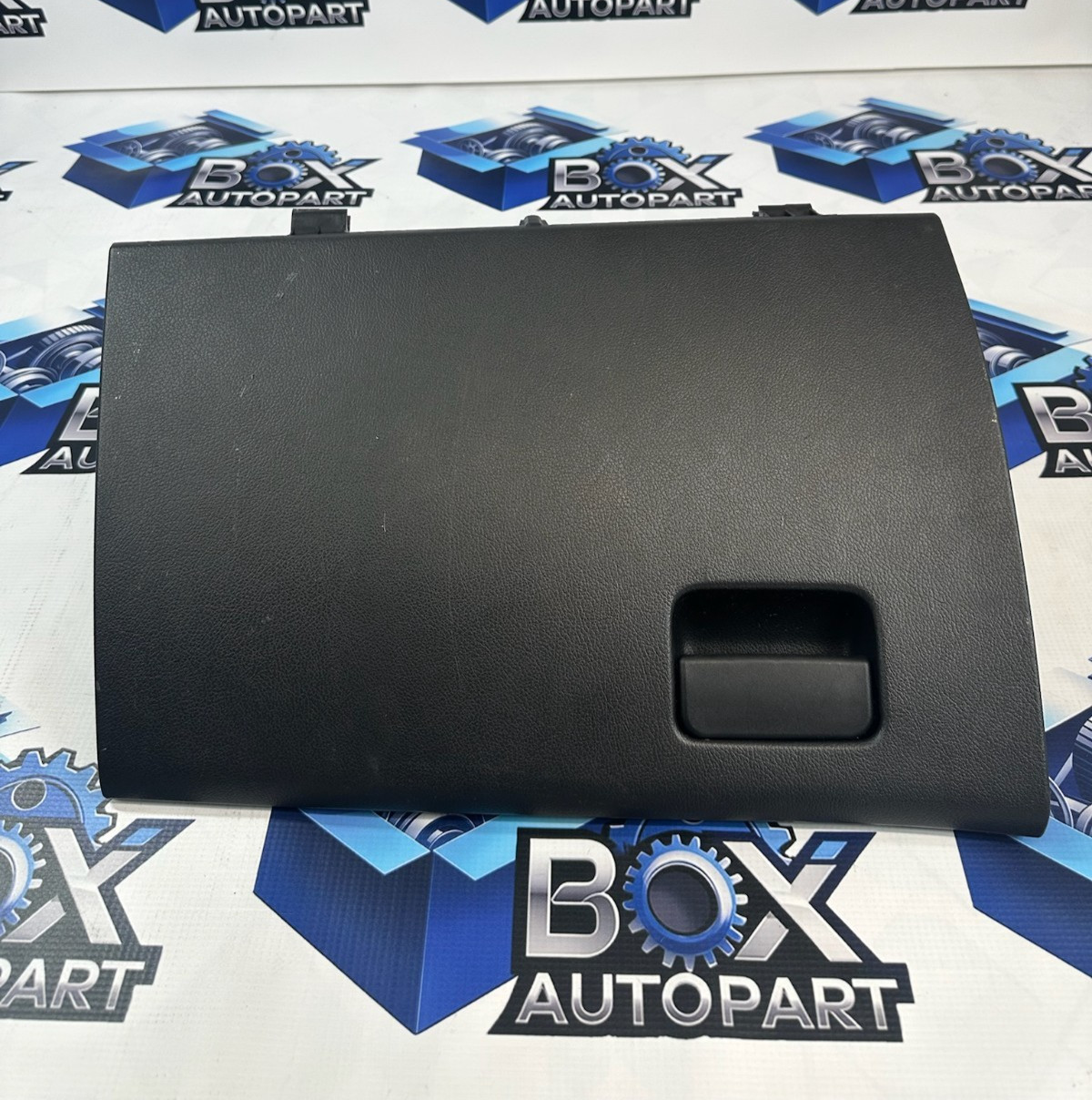 2014-2020 MITSUBISHI OUTLANDER DASH GLOVE BOX STORAGE COMPARTMENT OEM 8006A614XA