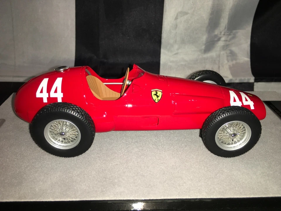 1:18 Tecnomodels TEC18126B Maurice Trintignant Ferrari 625 F1 Monaco Vince 1955 - Immagine 2 di 4