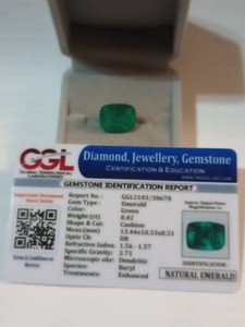 NATURAL ENHANCED GGL CERTIFIED GEM TESTED CUSHION CUT GREEN EMERALD 8.42 CTS.