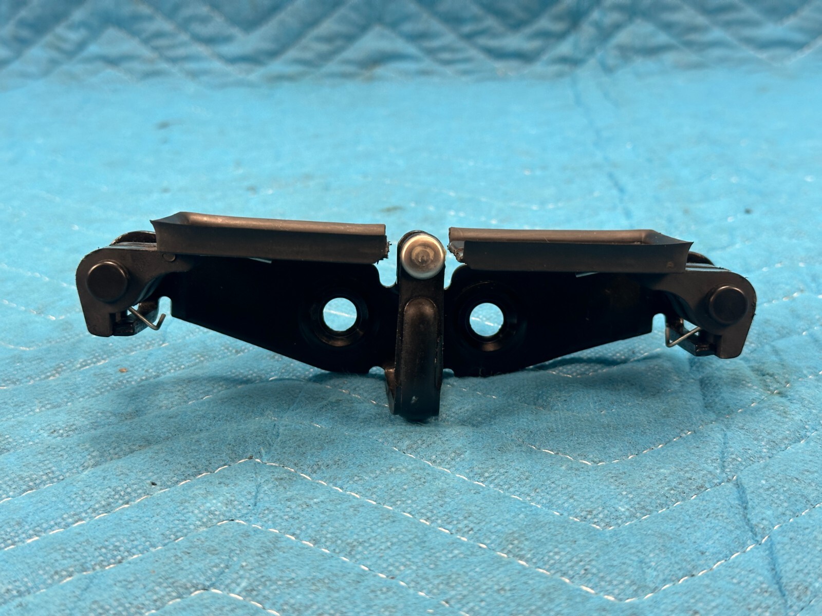 Bentley Continental Flying Spur Trunk Lid Lock Latch Striker Catch 2006-2012 OEM