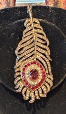 Kenneth J  lane Red Clear Peacock Feather necklace