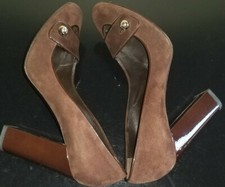 VTG GUCCI BROWN SUEDE BLOCK HEEL GG LOGO GOLD BUTTON SHOES SZ 7.5 B MADE ITALY