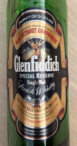 Glenfiddich Single Highland Malt Whisky - Empty Triangular Tube & Bottle c.1980s - Picture 3 of 6