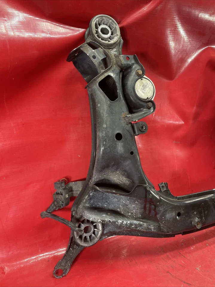 2007 AUDI A4 QUATTRO 2.0T B7 FRONT ENGINE SUMBFRAME CRADLE CROSSMEMBER OEM - Image 3 of 4