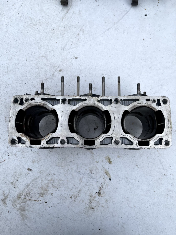 Kawasaki ZXI 1995 900 jarra cilindro núcleo de diámetro estándar 11005-3726 Foto 3 de 4