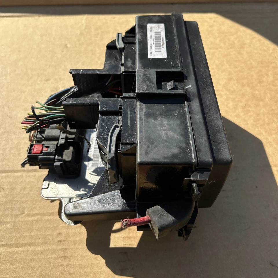 Dodge Durango Tipm 2006 06 distribución de energía caja de relé de fusibles 04692112AD Foto 4 de 4