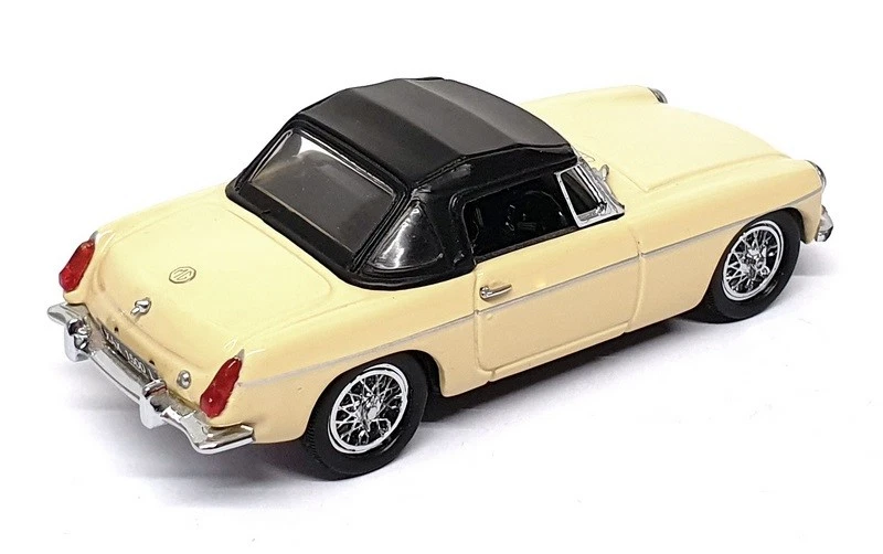 Matchbox escala 1/43 diecast DYB05-M - 1967 MG MGB - crema Foto 2 de 4