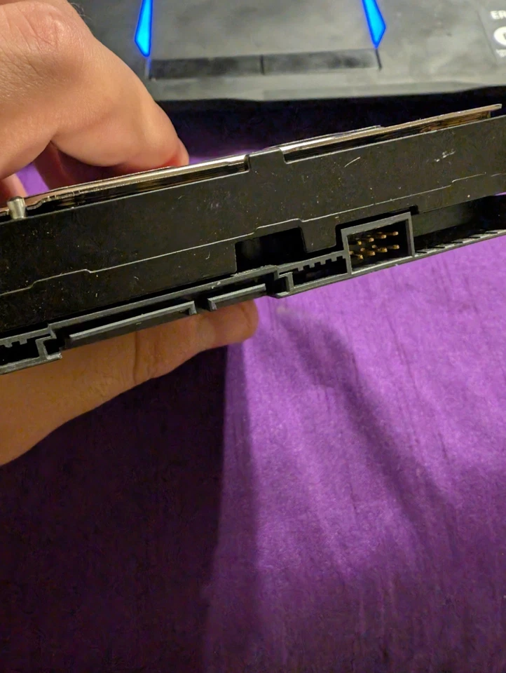 Western Digital WD Red 6TB Hard Drive WD60EFRX SATA 3.5 Nasware 3.0 read details - Image 3 of 4