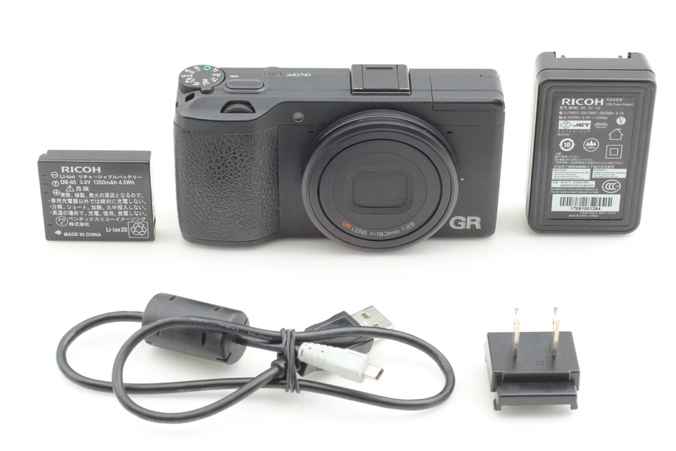 [Near MINT] RICOH GR 16.2MP DIGITAL COMPACT CAMERA BLACK NON WIFI From JAPAN - Image 2 of 4