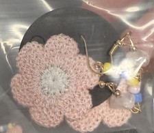 Hand crochet 2 Pink Flowers dangling pierced earrings boho fashion jewelry New