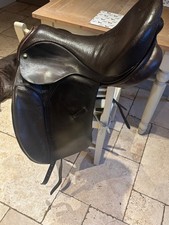 Ideal Jessica Brown Dressage Saddle  17.5 inch, MW in great condition 