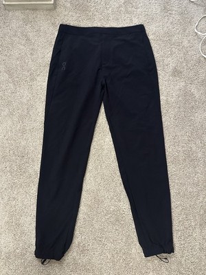 On Running Run On Clouds Men's L Black Joggers Sweatpants Swiss Engineering