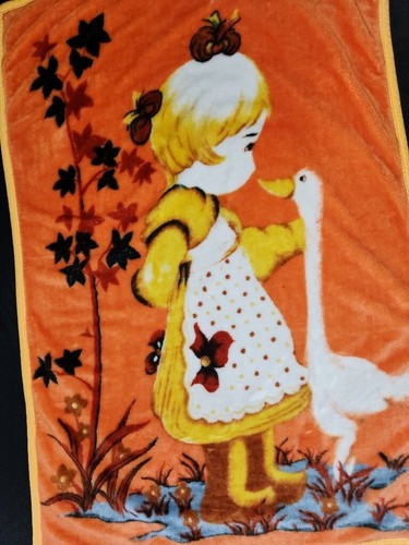 VTG Orange Little Girl Goose Duck Pond Leaf Microplush Throw Blanket 40x60 - Picture 12 of 16