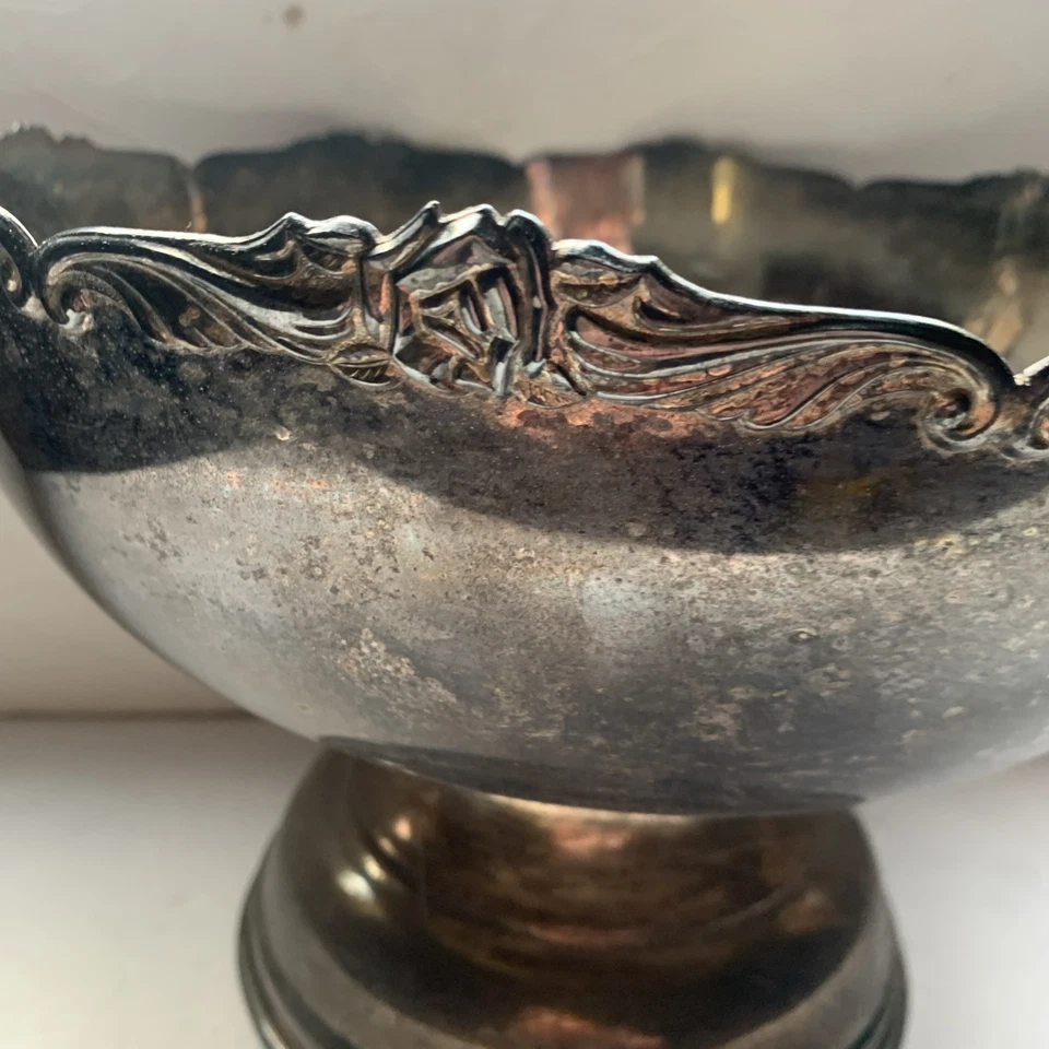 Vintage níquel plata E.P. JAPÓN Juego de tazones perforadores Bandeja Cucharón 16 tazas Cottagecore Foto 3 de 4