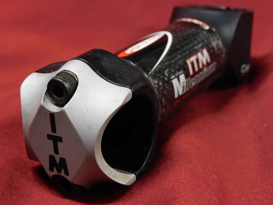 VGC 11 cm Threadless Black ITM Millenium Carbon Stem 1" x 110 mm x 26.0 mm 151 g - Image 2 of 4