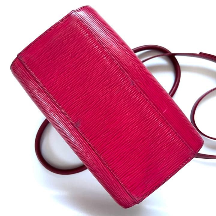 VALENTINO Women 2Way Shoulder Hand bag Leather V Logo Charm Red Gold from japan thumbnail 5