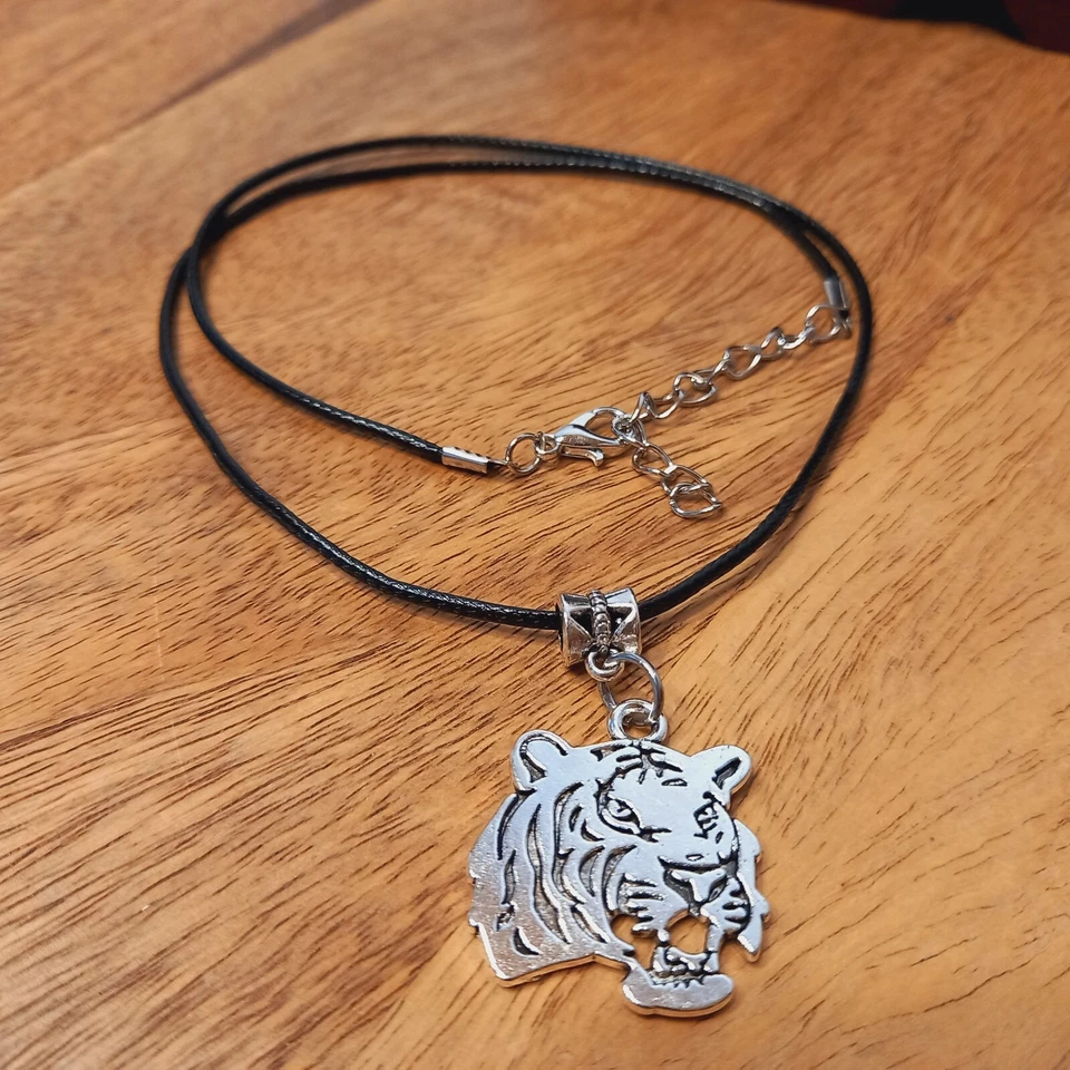 Halskette Tiger Tigerkopf Kette mit Anhänger mittelgroßer Anhänger (22) - Bild 2 von 4