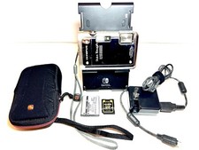 Vintage Olympus Stylus Tough 8010 Digital Camera 6.6  Shock 33  Water BUNDLE