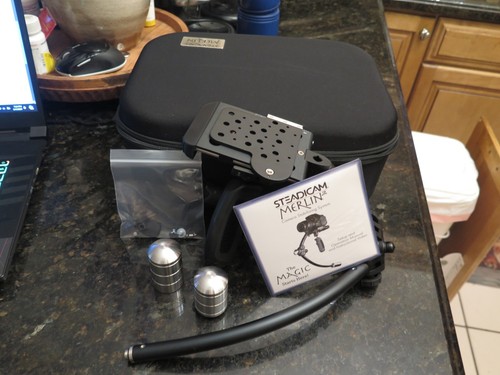 STEADICAM MERLIN { 2 } COME WITH STEADICAM VEST STABILIZER & COVER CASE NEW