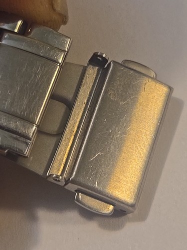 armitron Diamond mens watch 20/4307sv 165ft - Picture 11 of 11