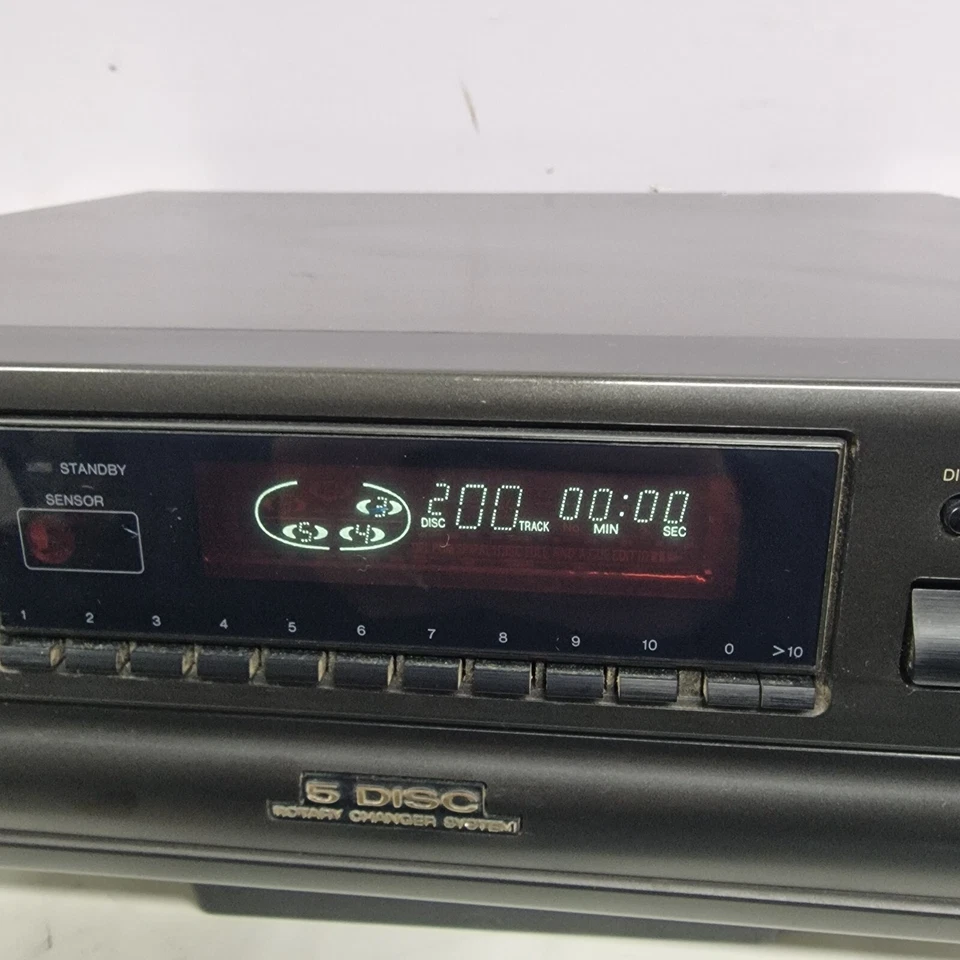 Technics SL-PD887 Vintage 5 CD Changer. Skips, Spares or Repair. See Video - Image 3 of 4