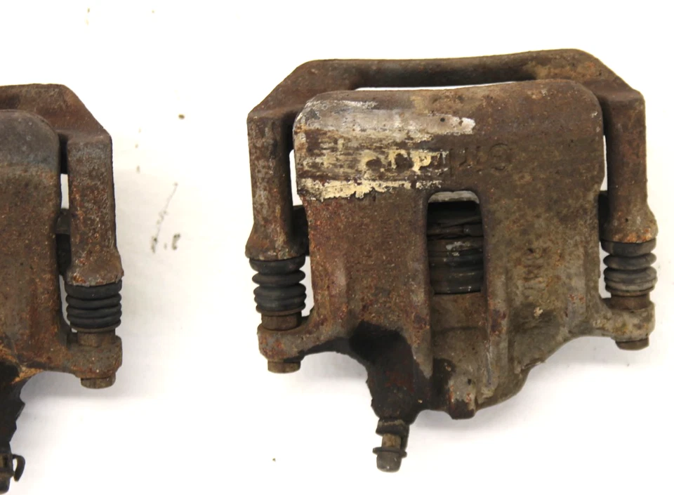 JUEGO DE PINZAS DE FRENO DELANTERAS IZQUIERDA DERECHA BMW GIRLING E30 84-92 CONDUCTOR PASAJERO Foto 2 de 4