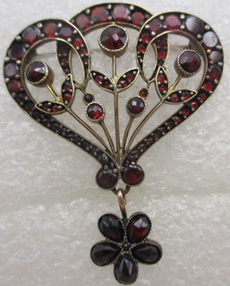 VTG Antique Bohemian Garnet Dangle Brooch Pin
