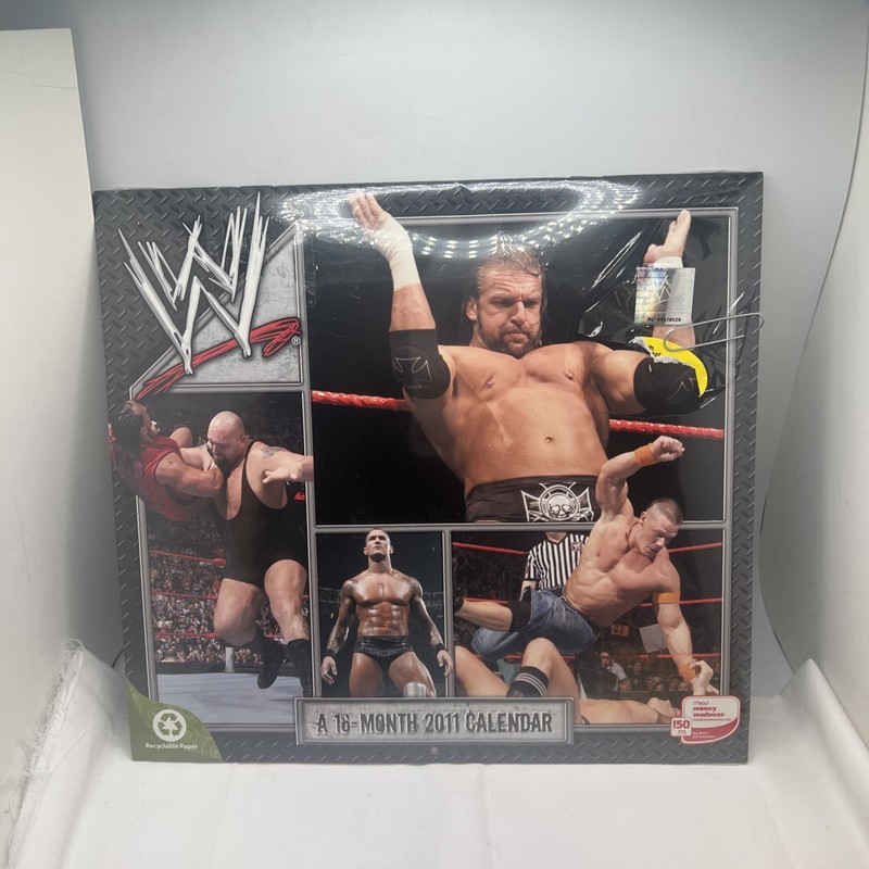 2011 WWE 16-Month Calendar Rey Mysterio Triple H The Undertaker Batista  Sealed
