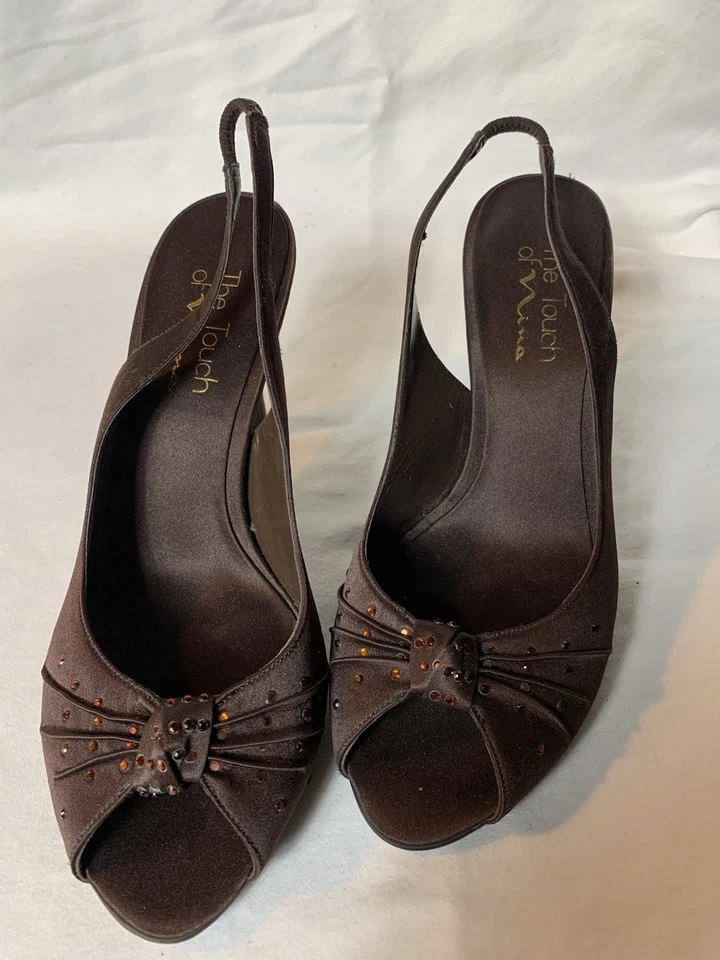 Touch Of Nina Wms размер 8 М коричневая ткань бисер слинга с открытым носком 3,5» каблук - Изображение 2 из 4