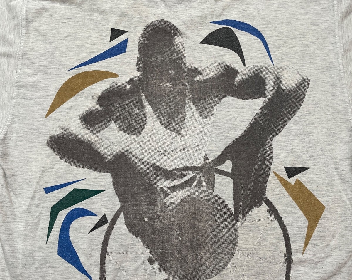 Vintage 90s Reebok Shaq Attaq Attack Shirt size S basketball t