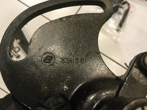 1995 EVINRUDE 115HP LEVER, Spark control 0330898 LEVER, Throttle 0397084 - Picture 2 of 5