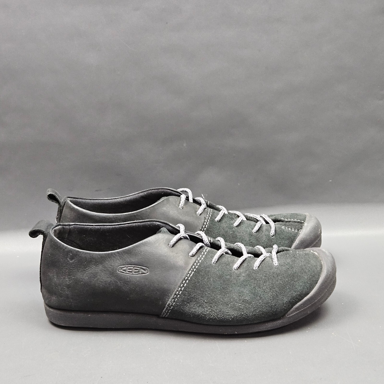 Sneakers Keen Lower East Side da donna taglia 7 nere in pelle scarpe da passeggio casual