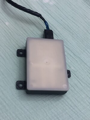 RANGE ROVER  REAR SIDE BLIND SPOT MODULE SENSOR OEM PART NO: JX63 -14F **** - AF