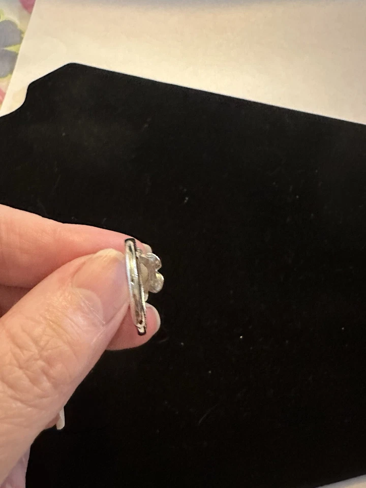 Anillo Flor Perla Vidrio Blanco Plateado Ajustable/Talla Única Damas Joyería Foto 3 de 4