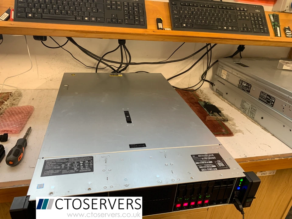 HPE Proliant DL380 Gen10 Server 44Cores/88T 256GB 15TB NVMe + 30TB SSD VMWARE 8 - Image 3 of 4