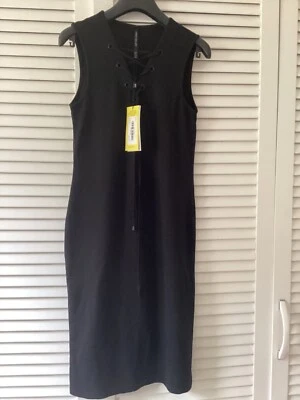 robe noir T36 - Photo 1/2