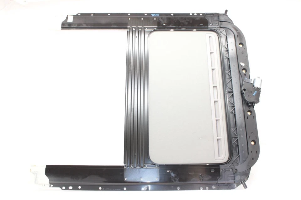 Conjunto de vidrio techo corredizo con oruga 10-16 Porsche Panamera 4,8 L AWD Foto 3 de 4