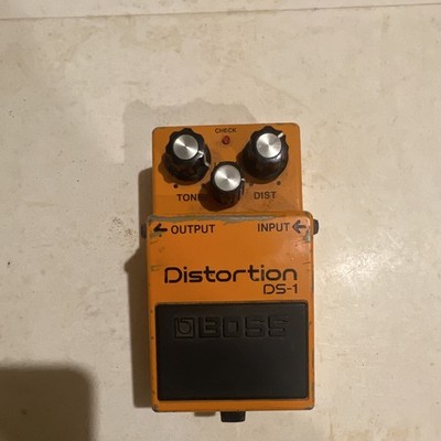Boss DS-1 Distortion Analog Guitar Effects Pedal for Electric Guitar